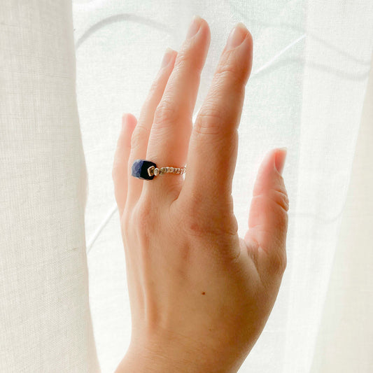 Anello Elastico Argento Cubo lapislazzuli