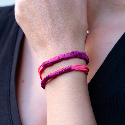 Bracciale Seta Calza Fucsia