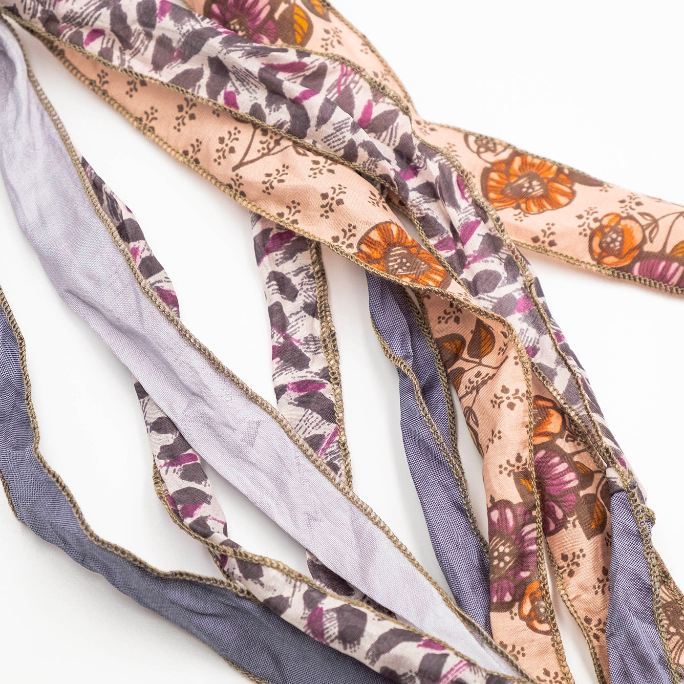 Leggerissima Collana Seta